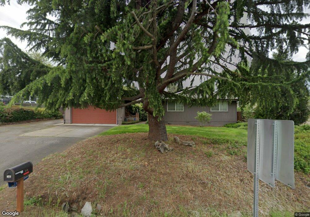 749 Pierce Rd, Medford, OR 97504 - photo 1