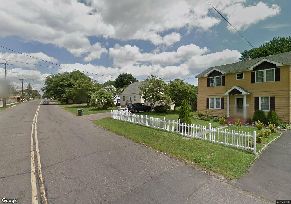 1170 Sylvan Ave, Bridgeport, CT 06606 - photo 1