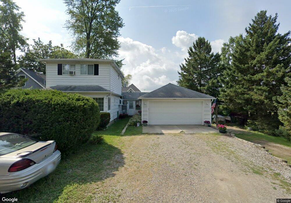 4947 Lakeview Ave, West Bloomfield, MI 48324 - photo 1