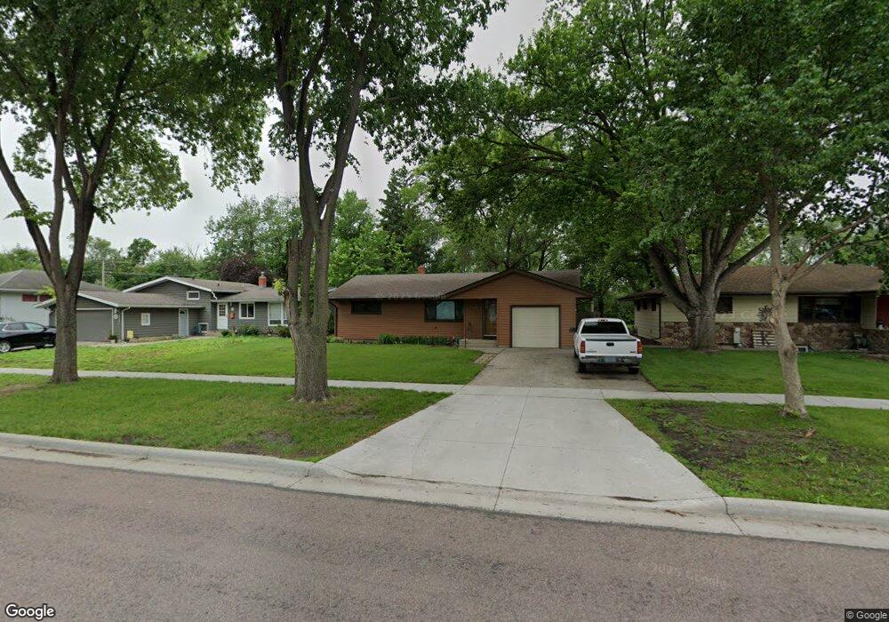2110 10th St N, Fargo, ND 58102 - photo 1