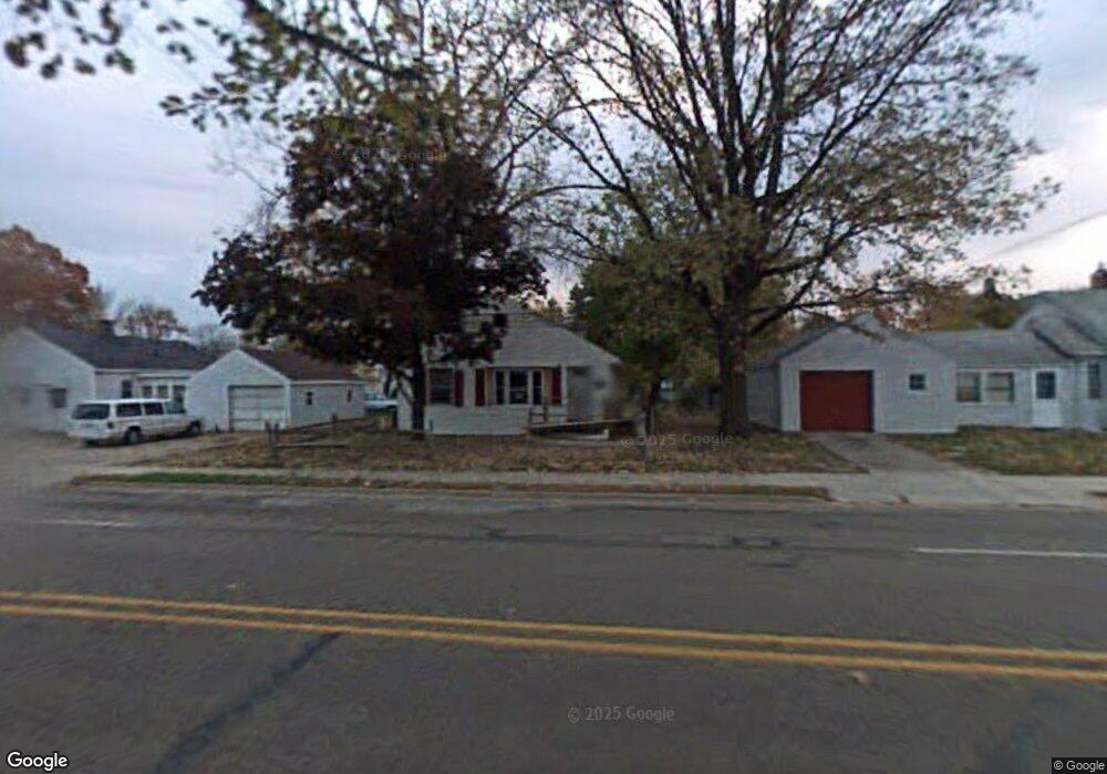 1610 N Martin Luther King Junior Blvd, Lansing, MI 48915 - photo 1