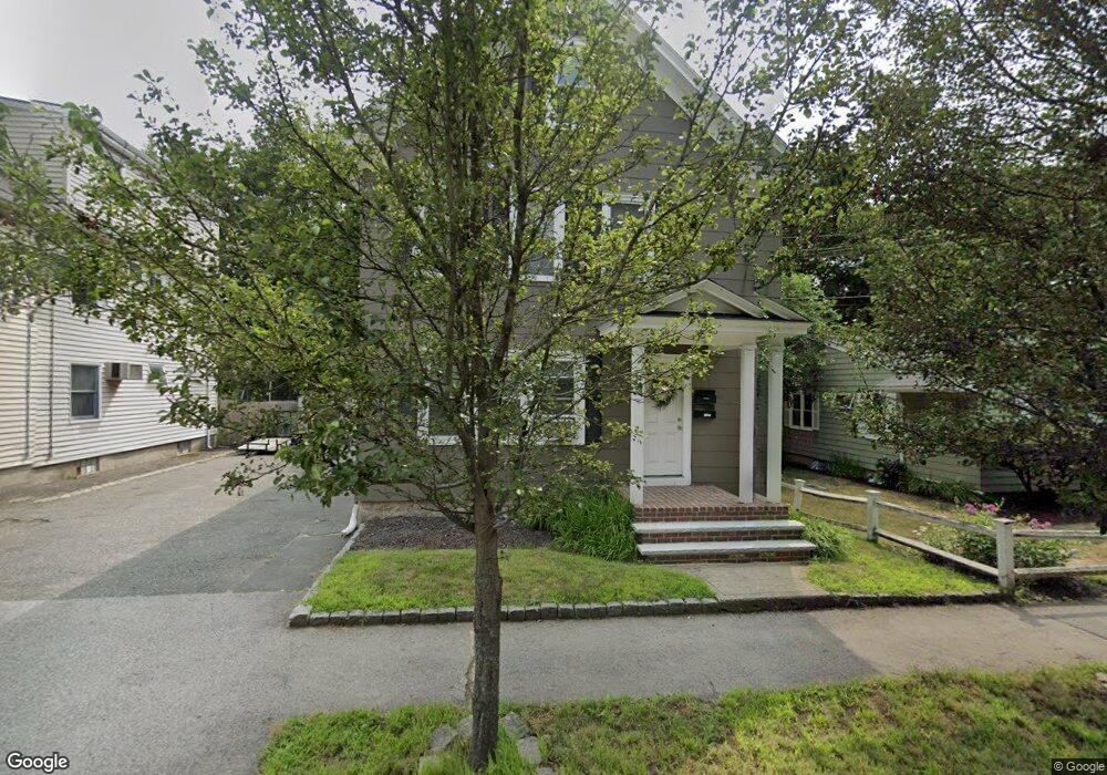 194 Maple St, Danvers, MA 01923 - photo 1