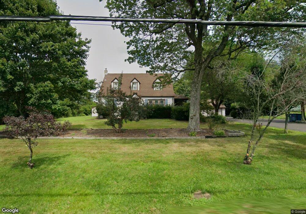 2815 Diamond St, Hatfield, PA 19440 - photo 1