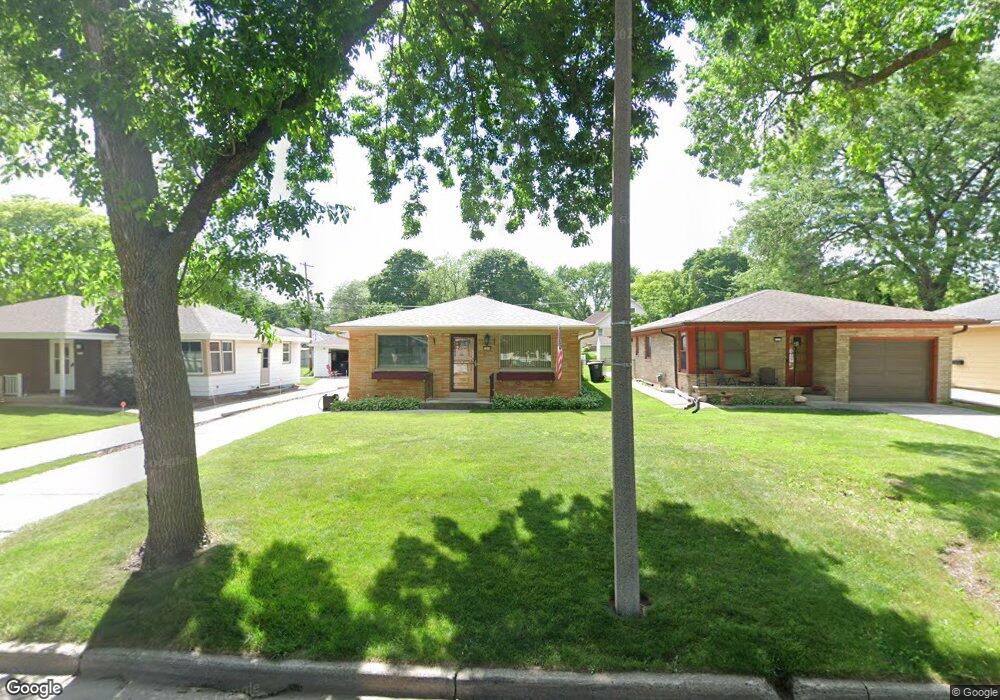 2219 N 117th St, Milwaukee, WI 53226 - photo 1