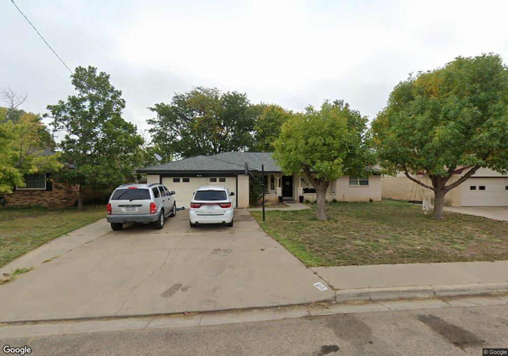 610 Pear Ave, Dumas, TX 79029 - photo 1