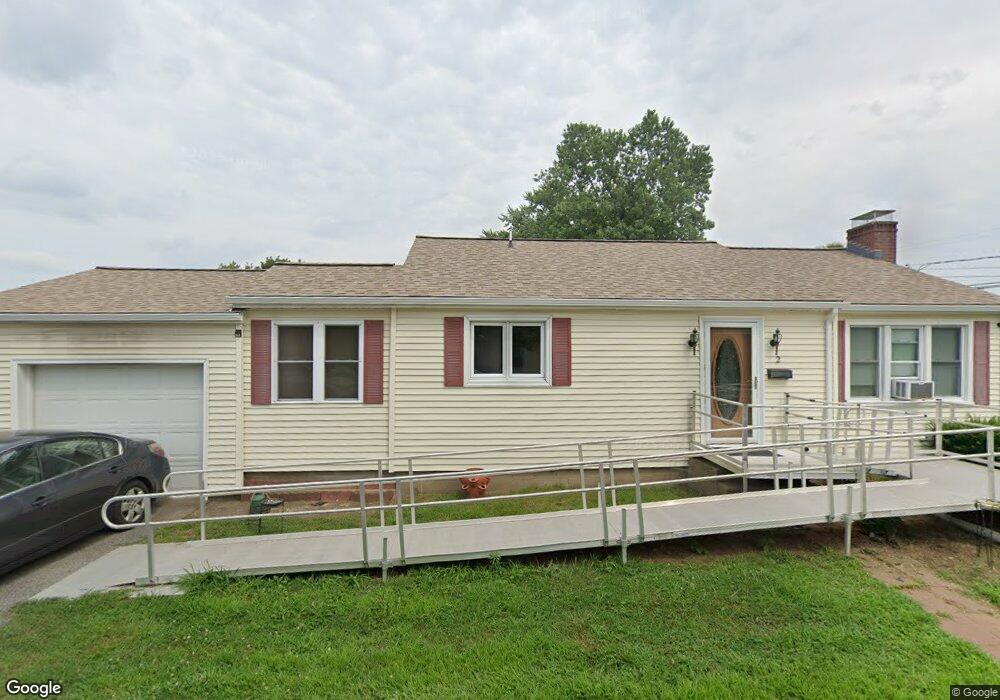 2 Laurel St, Plainfield, CT 06374 - photo 1