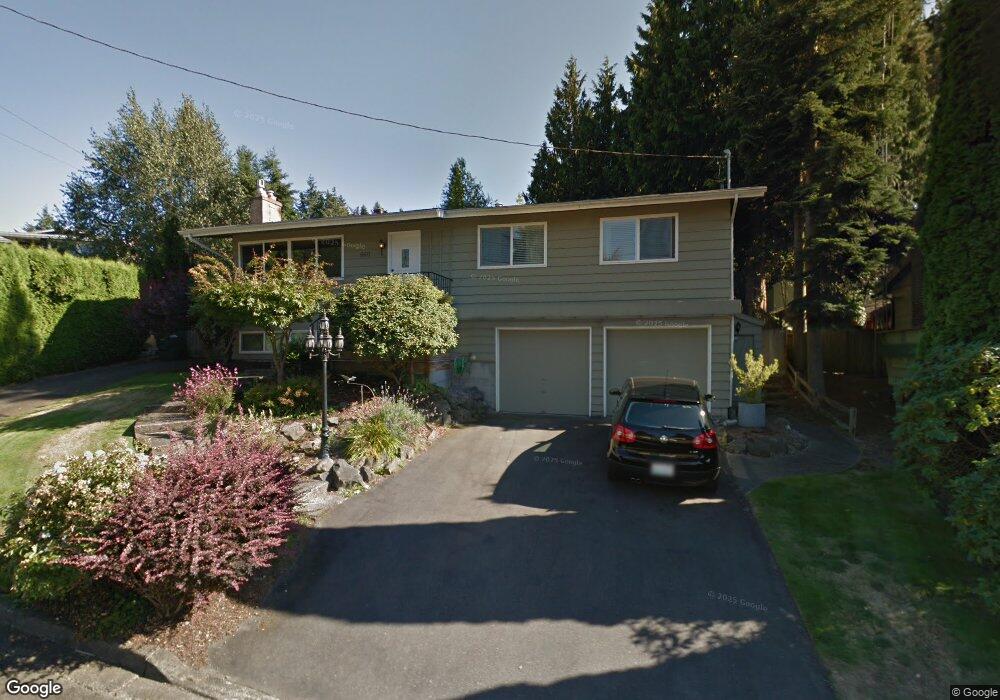 660 Birch St, Edmonds, WA 98020 - photo 1