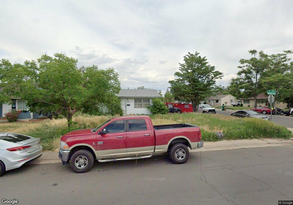 700 Moline St, Aurora, CO 80010 - photo 1