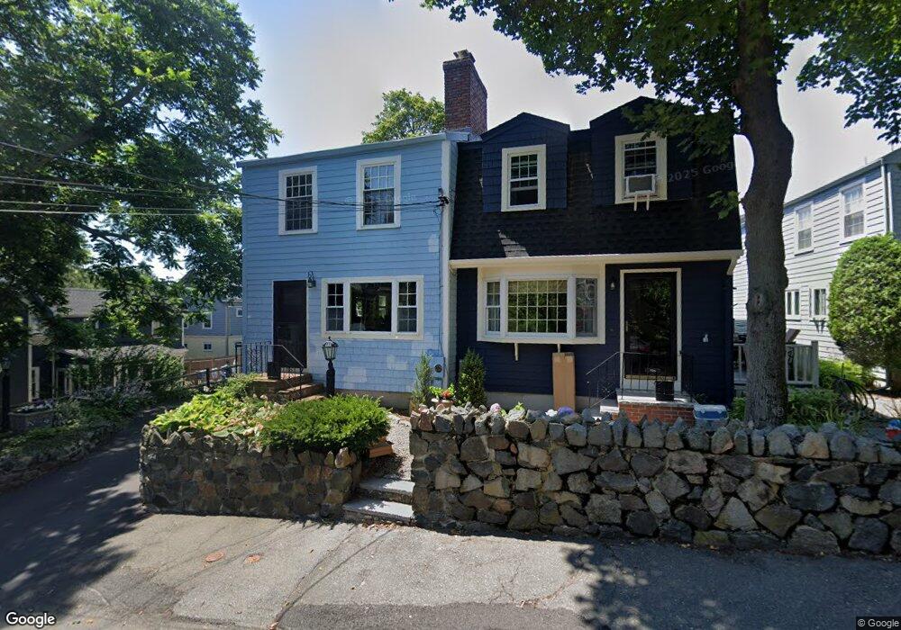 22A Cowell St unit 22A, Marblehead, MA 01945 - photo 1