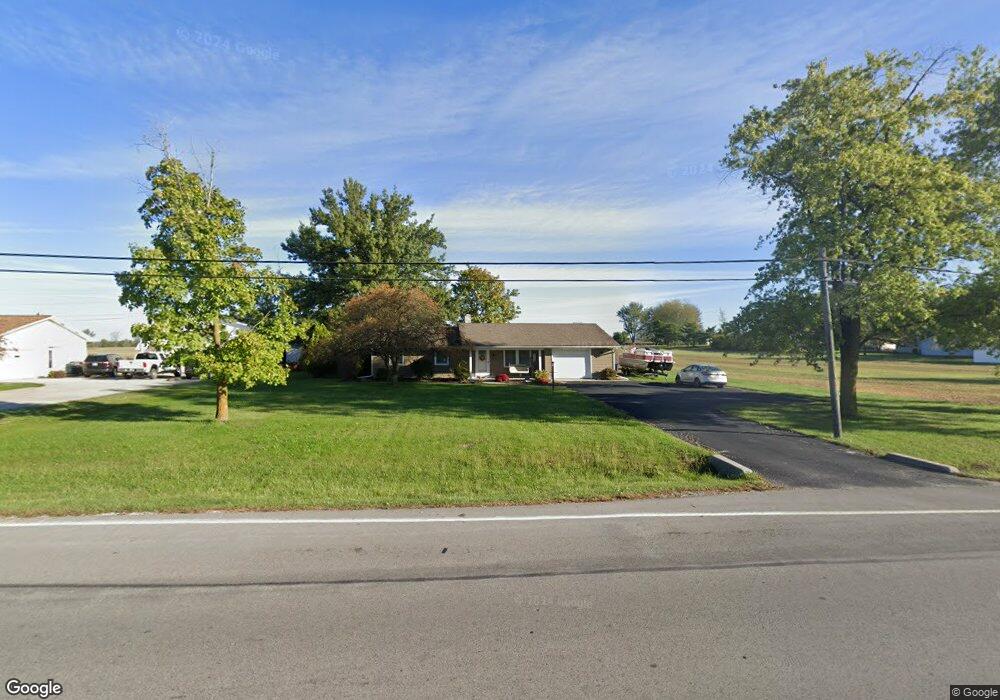 415 W Dustman Rd, Bluffton, IN 46714 - photo 1