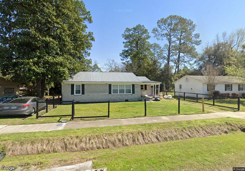 808 N Parrish Ave, Adel, GA 31620 - photo 1