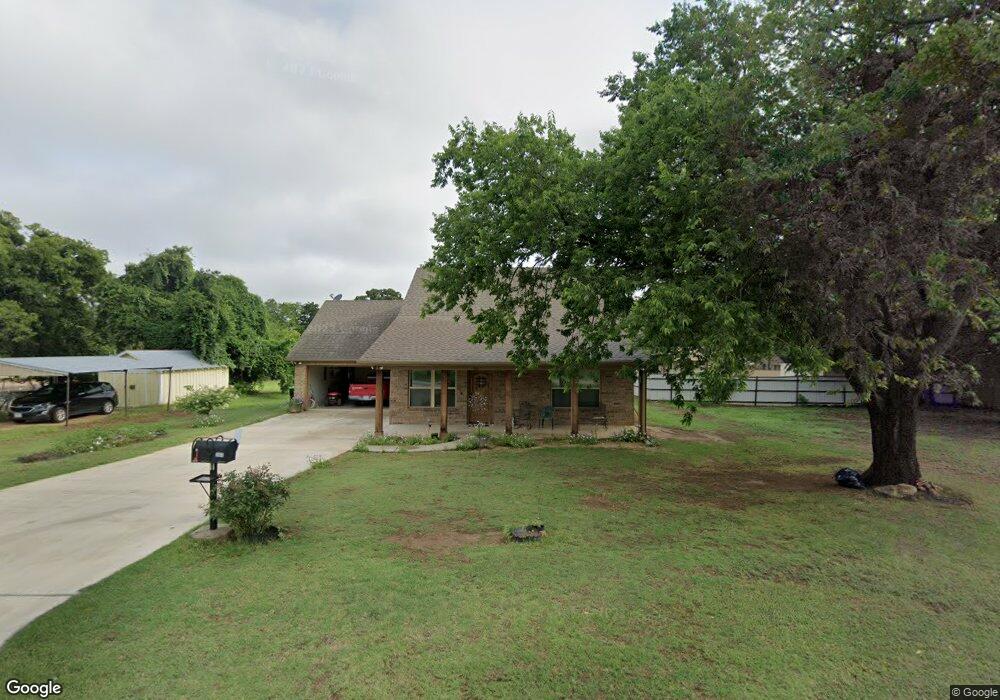 307 W Boyd Ave, Boyd, TX 76023 - photo 1