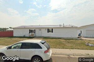 606 W Oak Ave, Glen Ullin, ND 58631