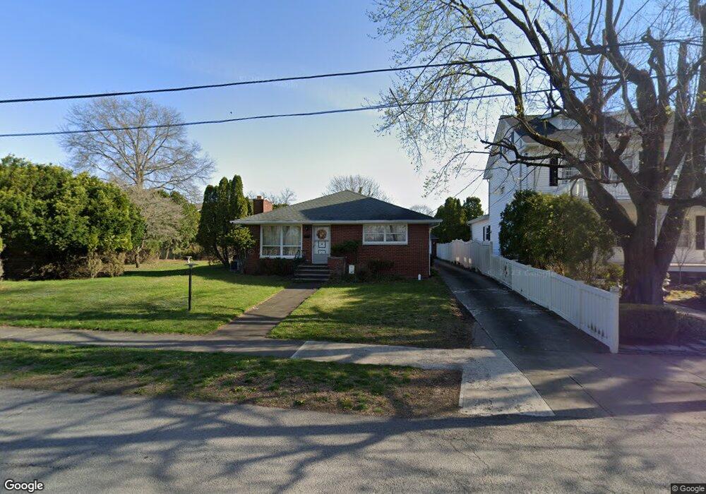 737 Susquehanna Ave, Wyoming, PA 18644 - photo 1