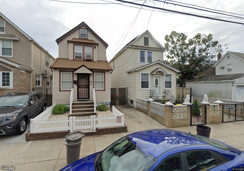 10535 84th St, Ozone Park, NY 11417 - photo 1