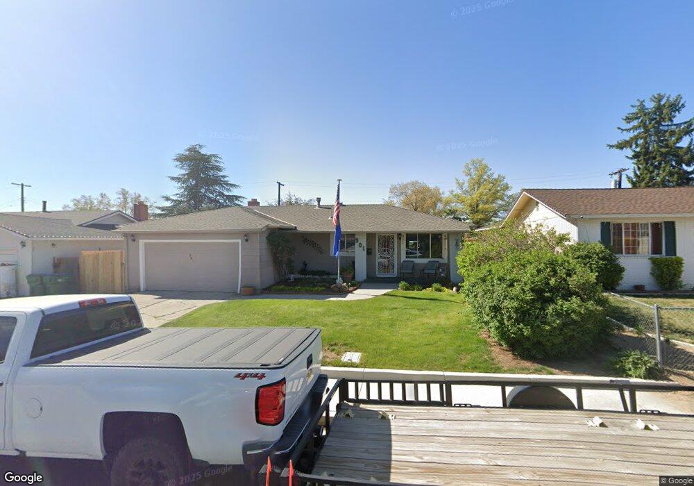 301 Gault Way, Sparks, NV 89431 - photo 1