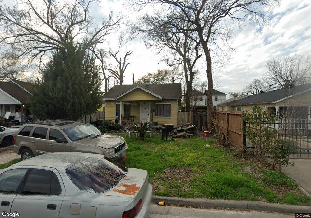 4615 Billingsley St, Houston, TX 77009 - photo 1