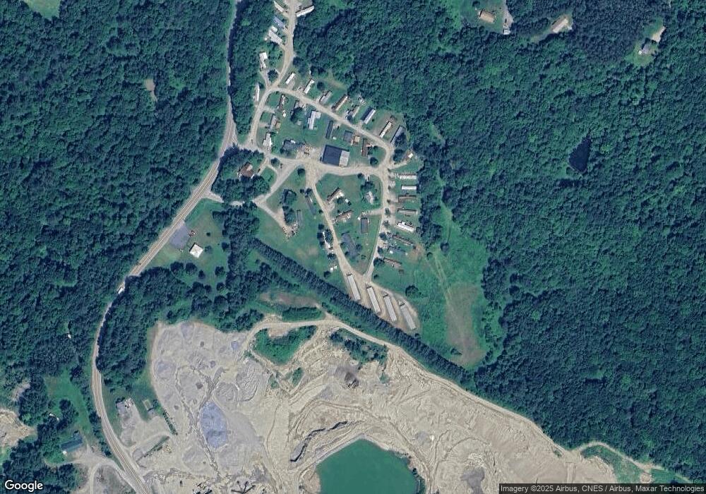 136 Katy Win E, Johnson, VT 05656 - photo 1