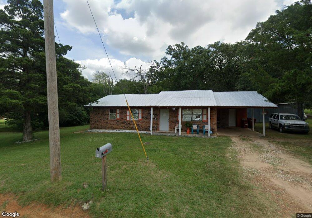 711 S Yerby St, Hugo, OK 74743 - photo 1