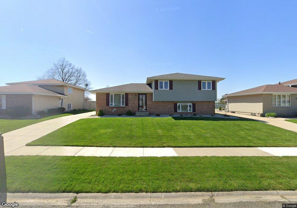 2702 Autumn Dr, Crown Point, IN 46307 - photo 1