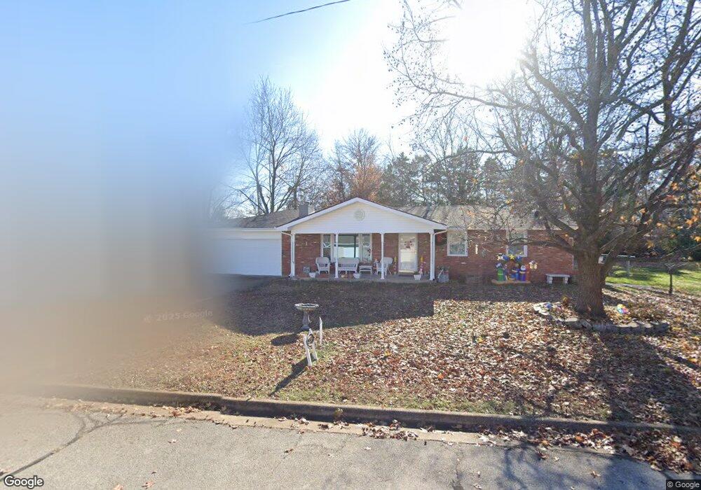 2714 Wilson Ave, Parsons, KS 67357 - photo 1