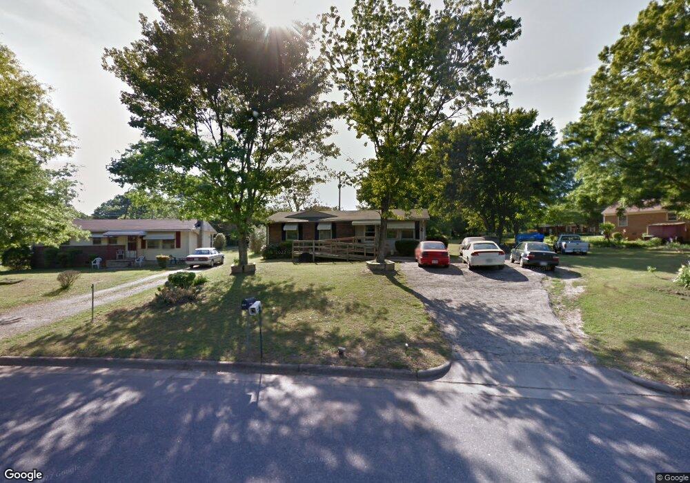 1008 Suncrest Ave, Statesville, NC 28677 - photo 1