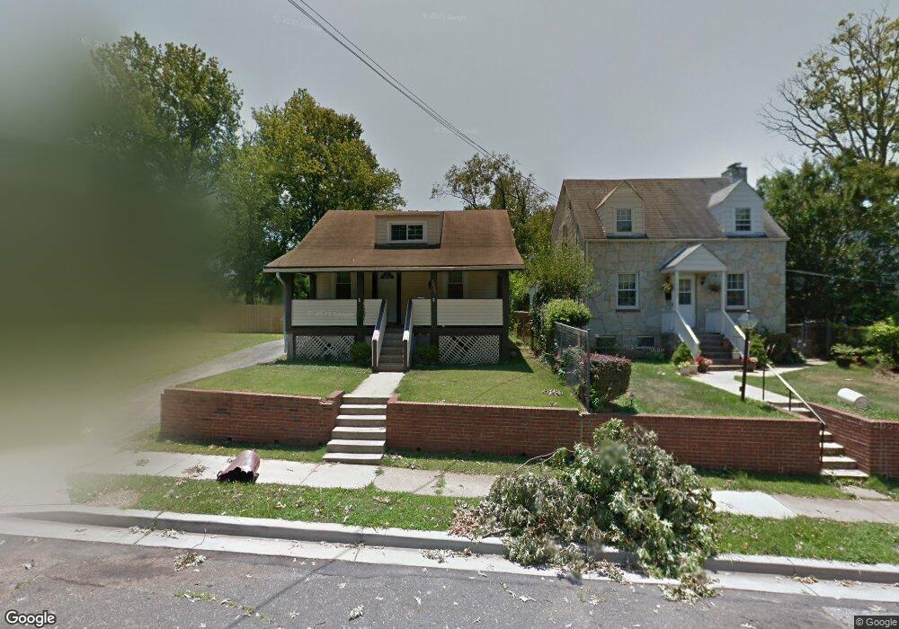 5825 Quintana St, Riverdale, MD 20737 - photo 1