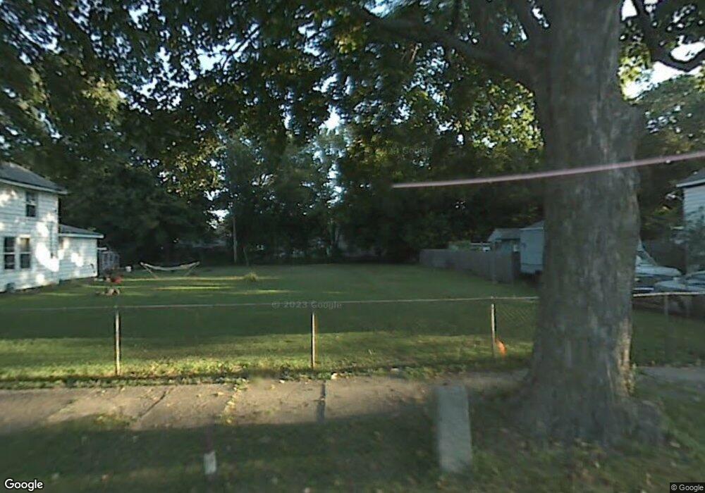 521 Cherry St, Niles, MI 49120 - photo 1