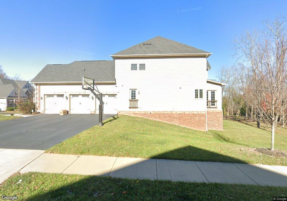 41732 Daisy Meadow Dr, Ashburn, VA 20148 - photo 1