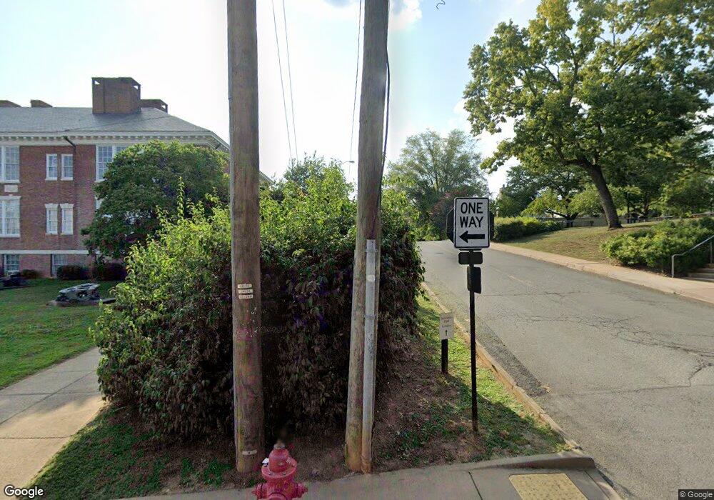 301 2nd St NW unit 103, Charlottesville, VA 22902 - photo 1