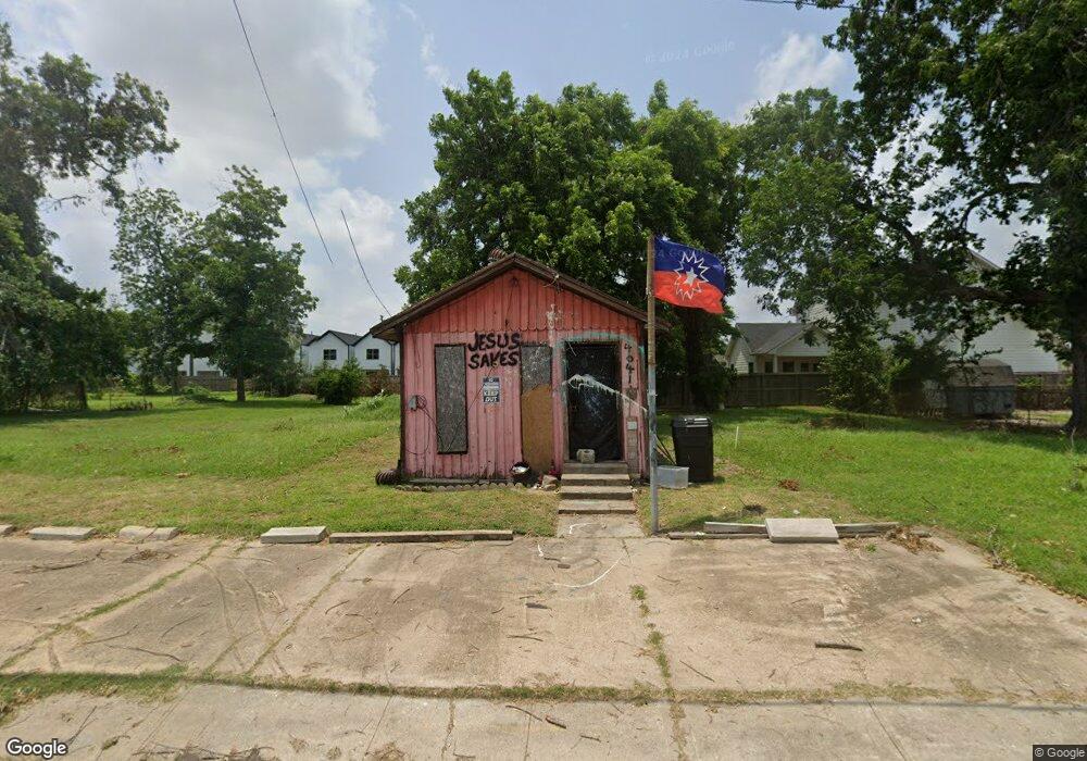 4039 Yale St, Houston, TX 77018 - photo 1