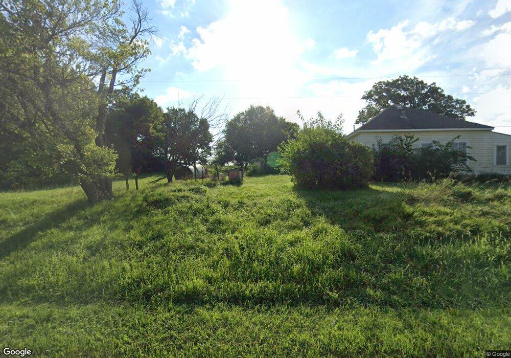 17452 T Rd, Mayetta, KS 66509 - photo 1