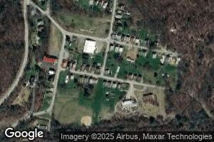 75 Vanderbilt St, Commodore, PA 15729