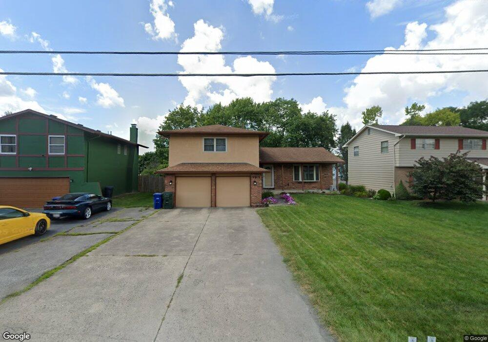 1701 Demorest Rd, Columbus, OH 43228 - photo 1