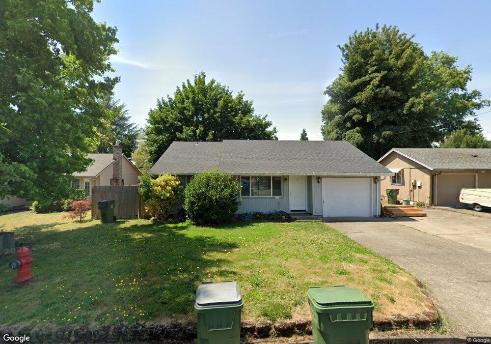 339 SW 7th St, Dundee, OR 97115 - photo 1