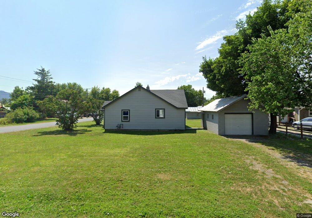 106 W Franklin Ave, Chewelah, WA 99109 - photo 1