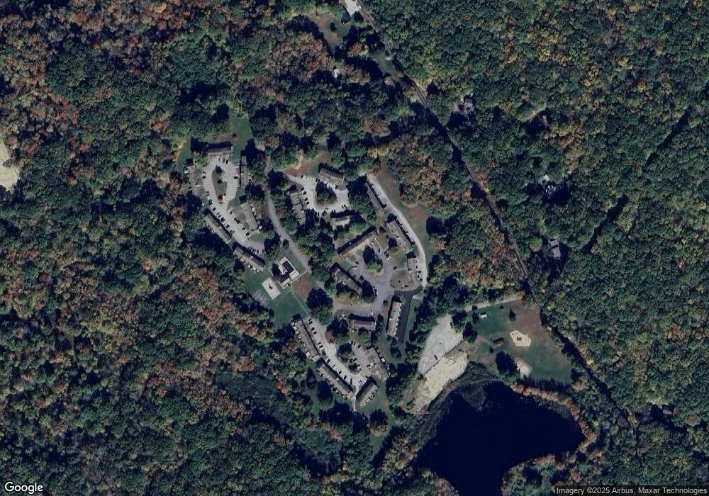 6R Lakeside Dr unit R, Ledyard, CT 06339 - photo 1