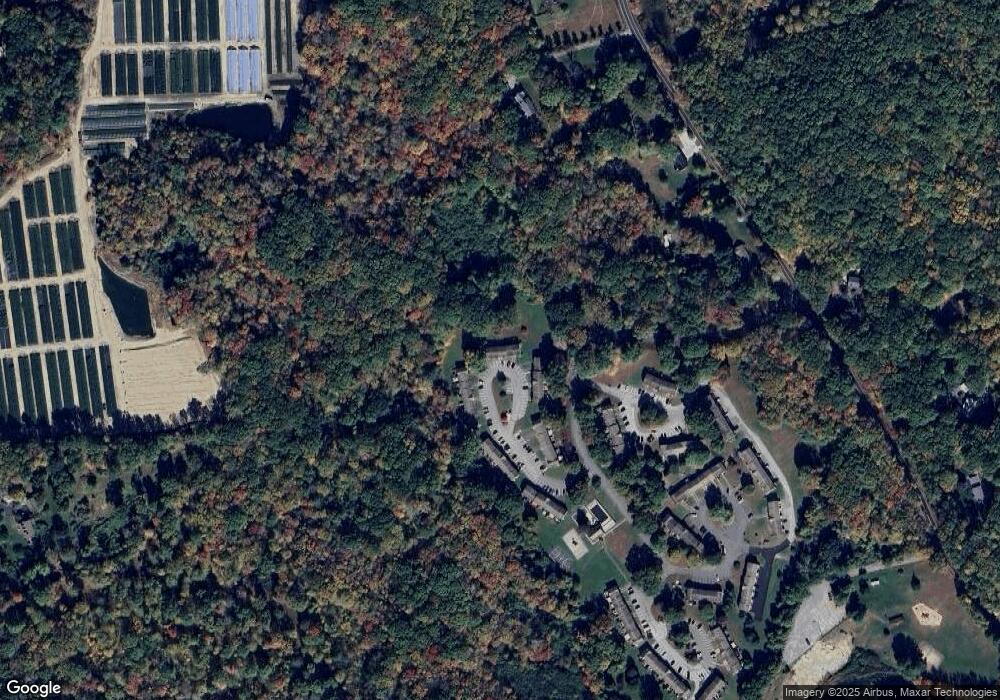 18L Lakeside Dr unit 18L, Ledyard, CT 06339 - photo 1