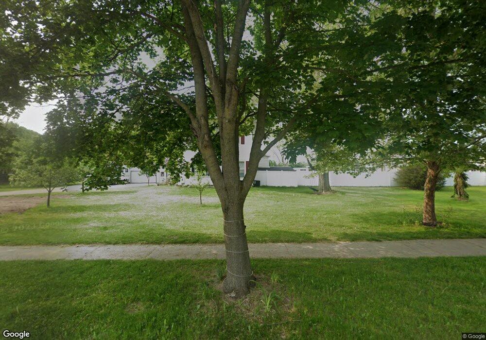 570 Foreman St, Lowell, MI 49331 - photo 1