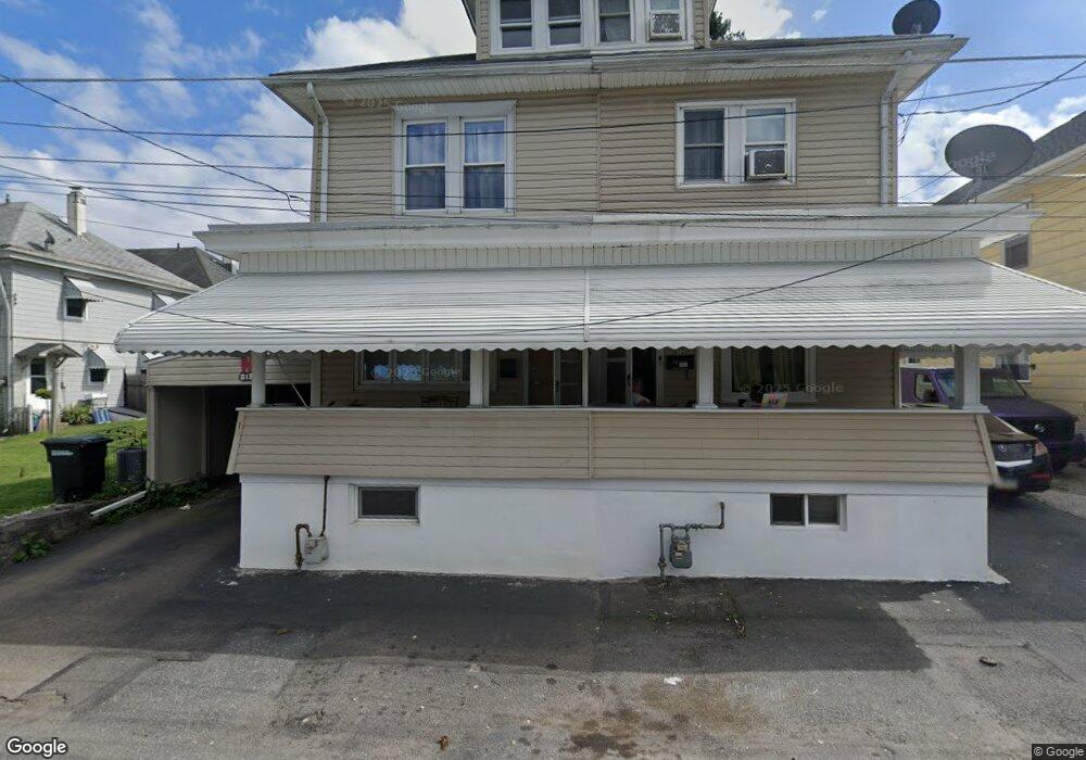 812 W 9th St, Hazleton, PA 18201 - photo 1