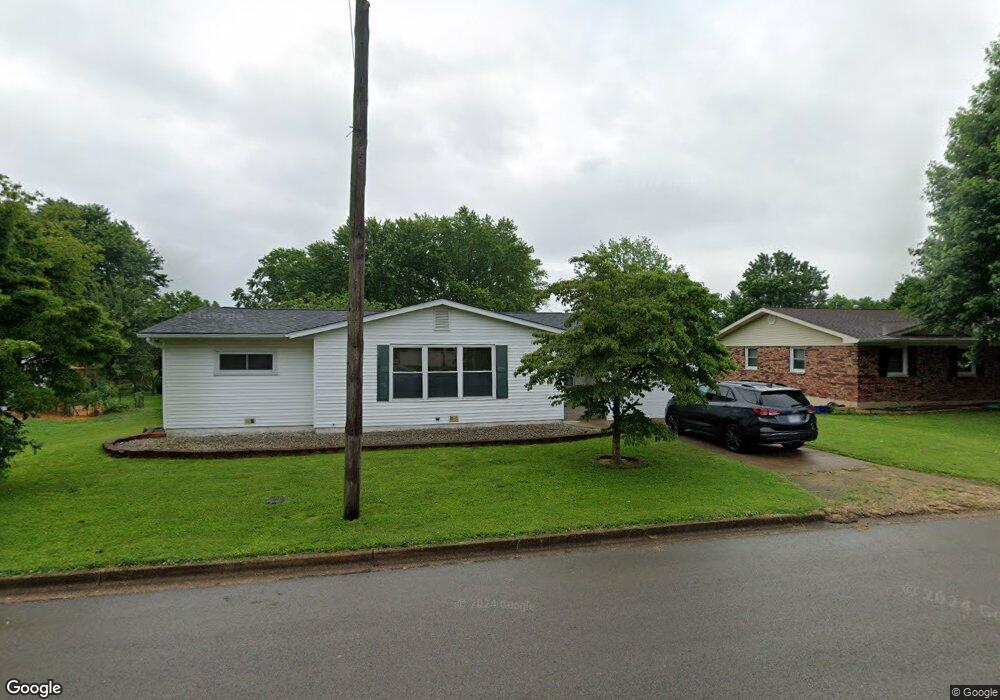 706 S A St, Farmington, MO 63640 - photo 1