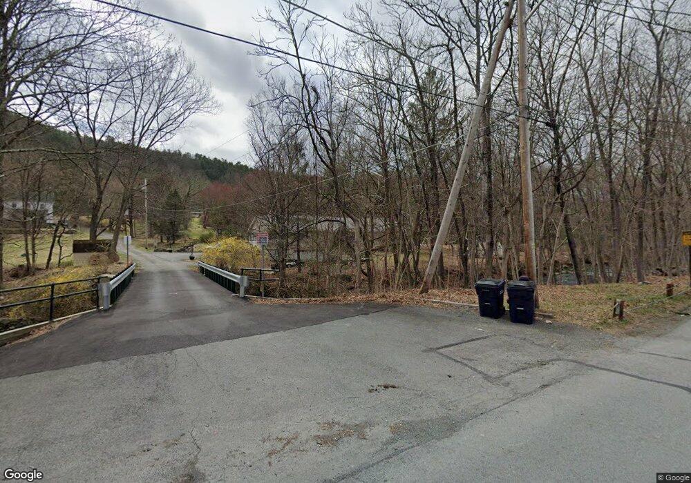 103 Wycoff Ln, Milford, PA 18337 - photo 1