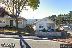 641 3rd St, Scotia, CA 95565
