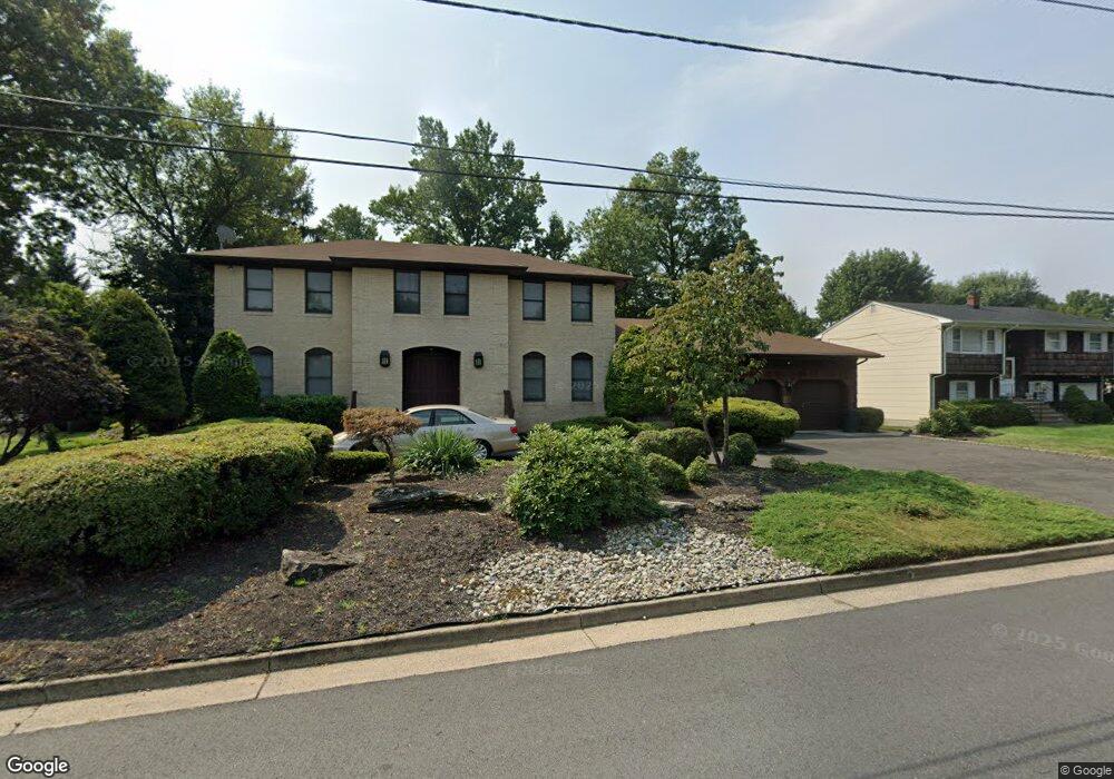 35 Frost Ave W, Edison, NJ 08820 - photo 1