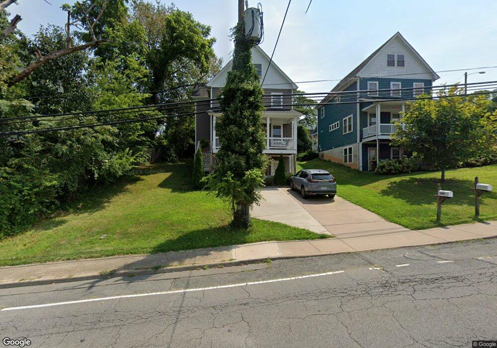 1002 Rose Hill Dr, Charlottesville, VA 22903 - photo 1