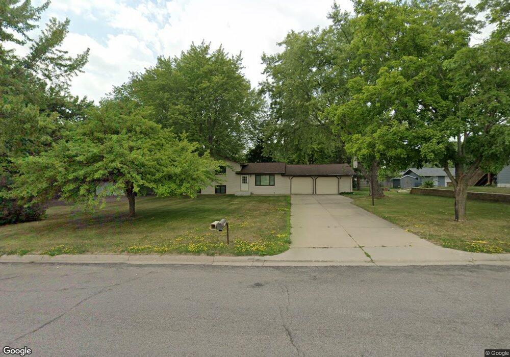 1133 2nd Ave N, Sauk Rapids, MN 56379 - photo 1