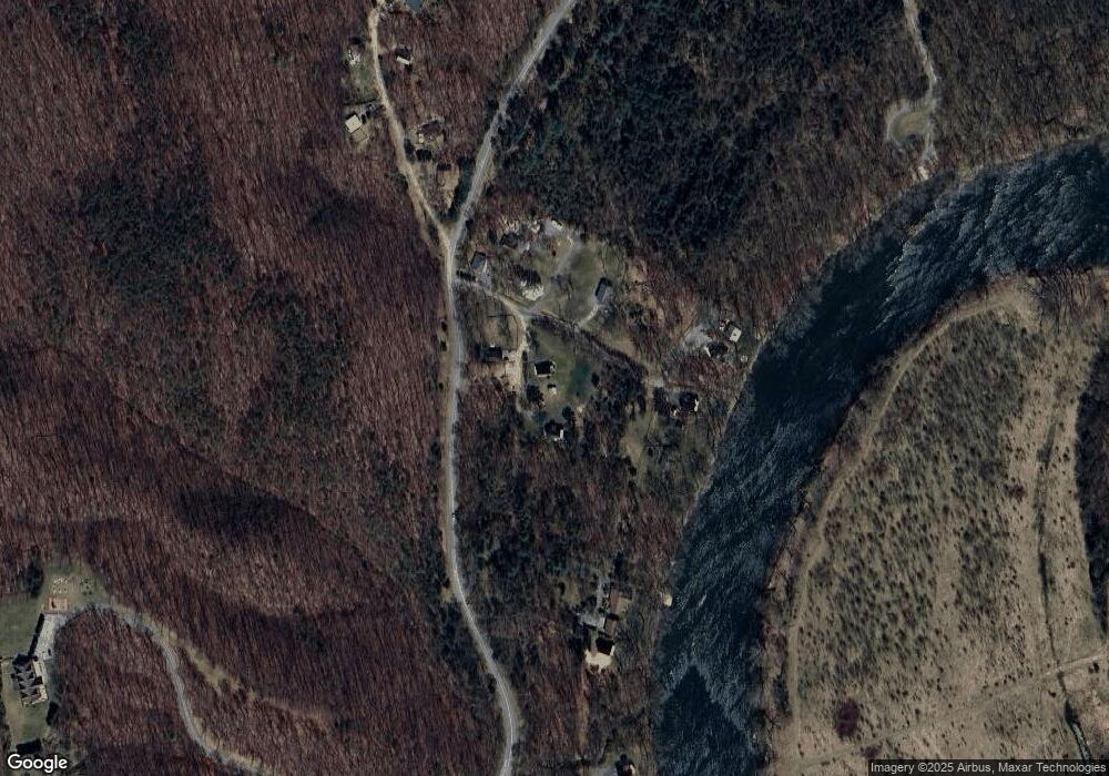 158 Fishermans Ln, Luray, VA 22835 - photo 1