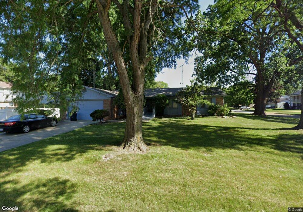 2643 Pinetree Dr, Flint, MI 48507 - photo 1
