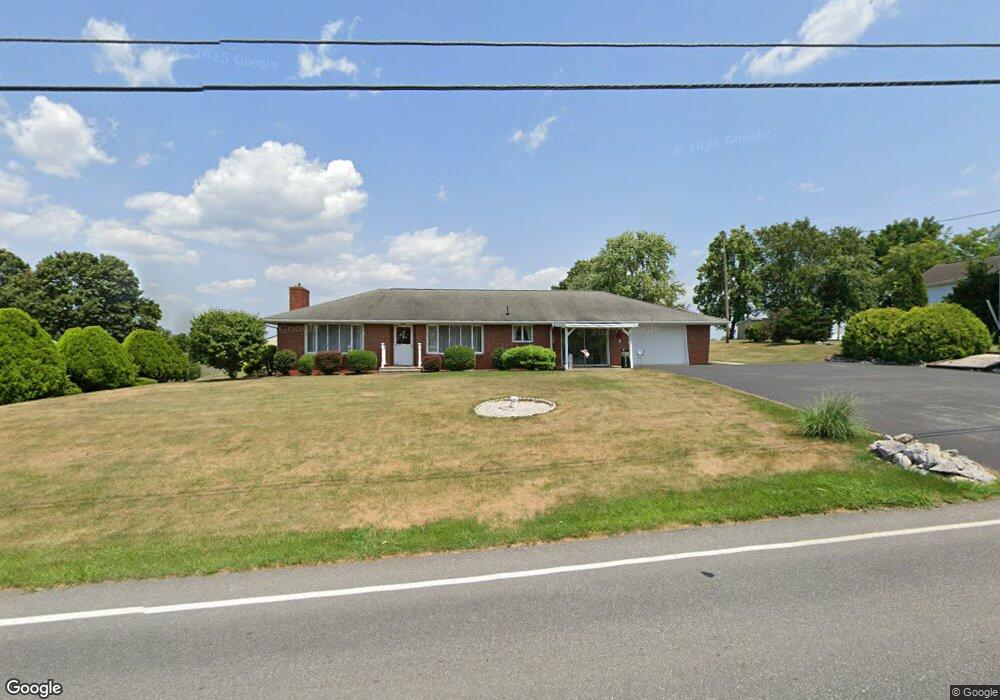 639 Mason Dixon Rd, Greencastle, PA 17225 - photo 1