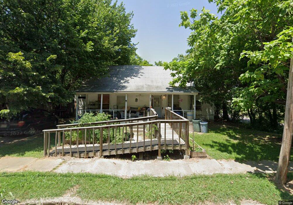 419 E 6th St, Bonham, TX 75418 - photo 1